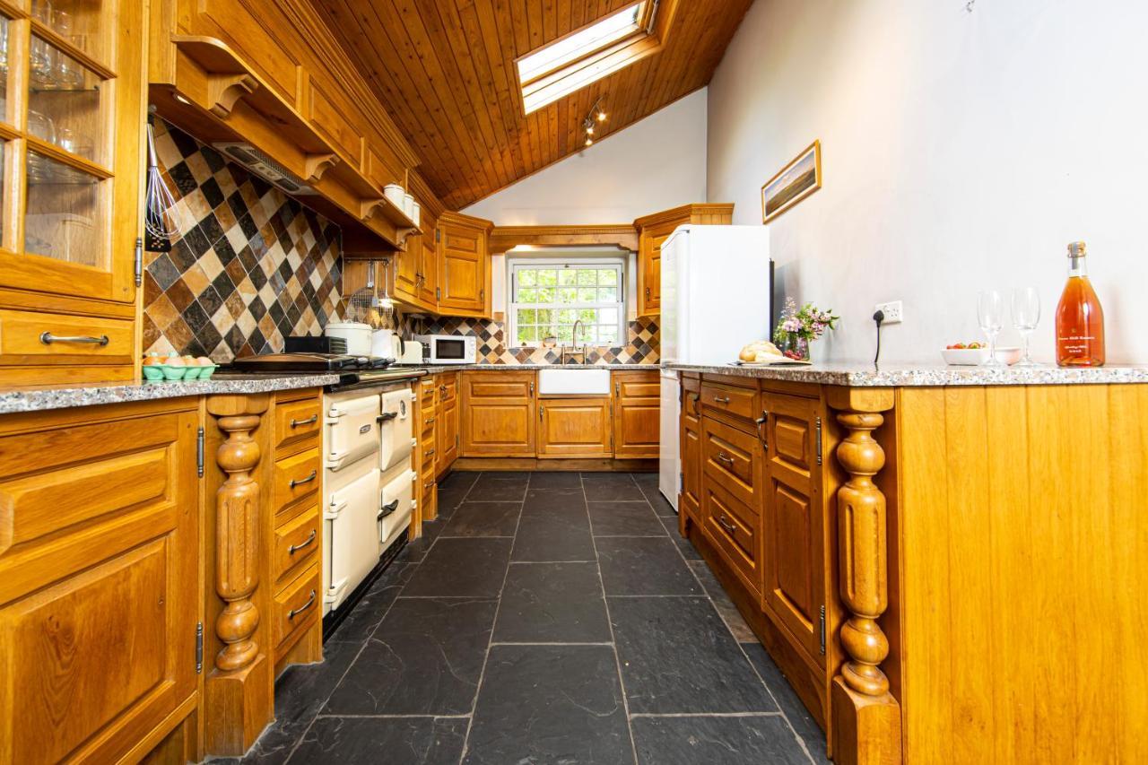 Swansea Valley Holiday Cottages Cilybebyll Eksteriør billede